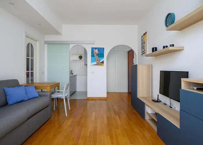 Apartment Inganni Charme